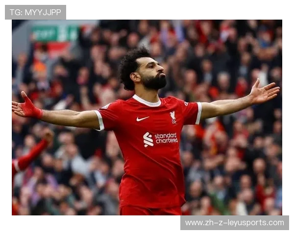 利物浦边路快速渗透，萨拉赫禁区内推射