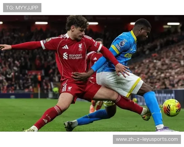 利物浦快速回防后立刻发动致命反击