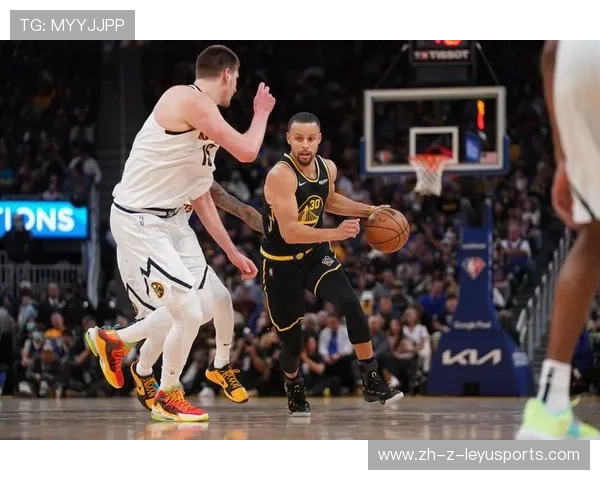 勇士后卫关键抢断转化为致命得分 勇士后卫关键抢断转化为致命得分