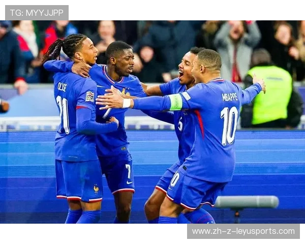 姆巴佩制造禁区混乱，法国再度占据进攻主导权